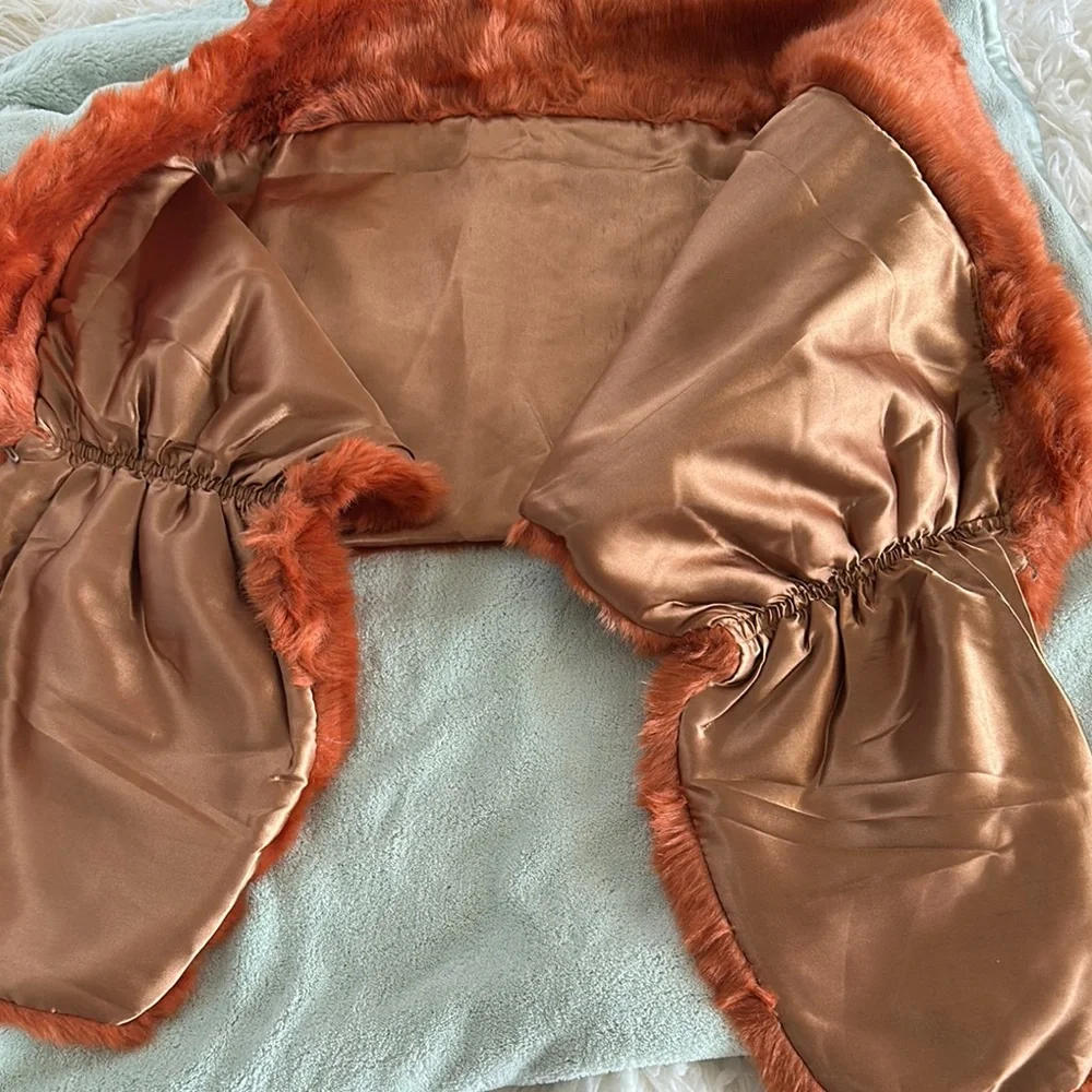 NWT La Fiorentina Burnt Orange Scarf Plush Wrap